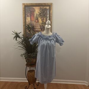 Millenium‎ Women's Denim Dress M 100% Cotton Short Sleeve Ruffle Round Neck